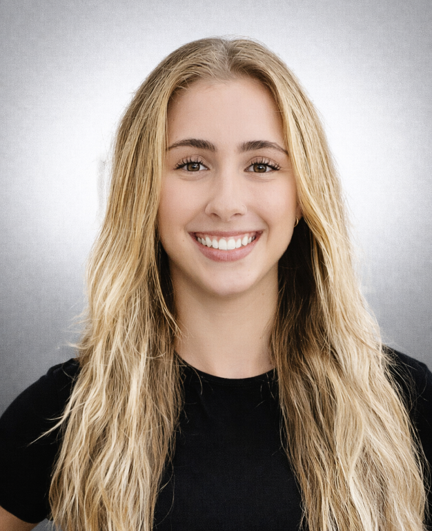 Alexis Middleton Portrait