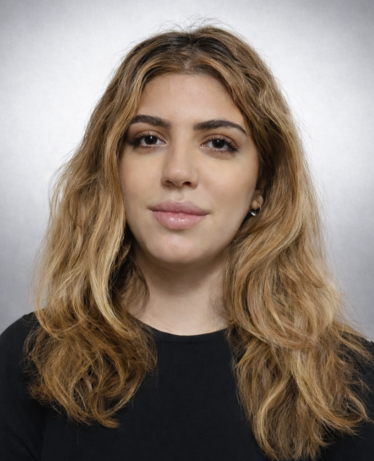 Parvaneh Ahmadzai Portrait